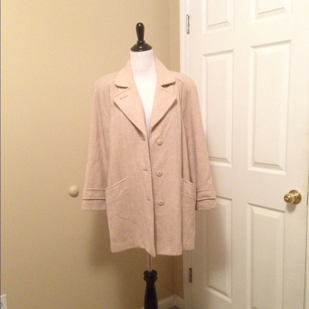 Vintage 1970s/80s Herman Kay winter coat size 8/10
